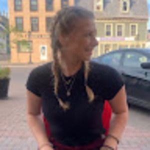 Meet your Posher, Jenna